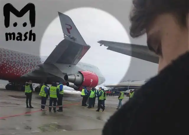 В аэропорту Внуково столкнулись два авиалайнера