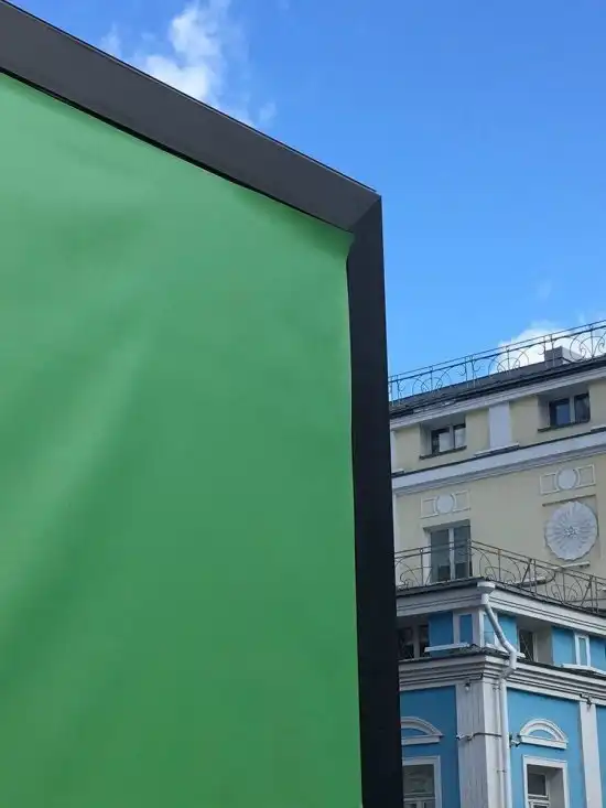 Что здесь происходит?