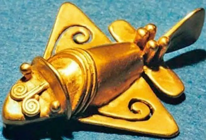 Загадка самолетов древнейшей цивилизации. Откуда они взялись?