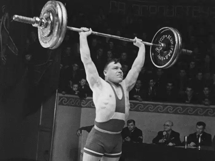 Роковой металл. Как великого советского чемпиона погубило золото