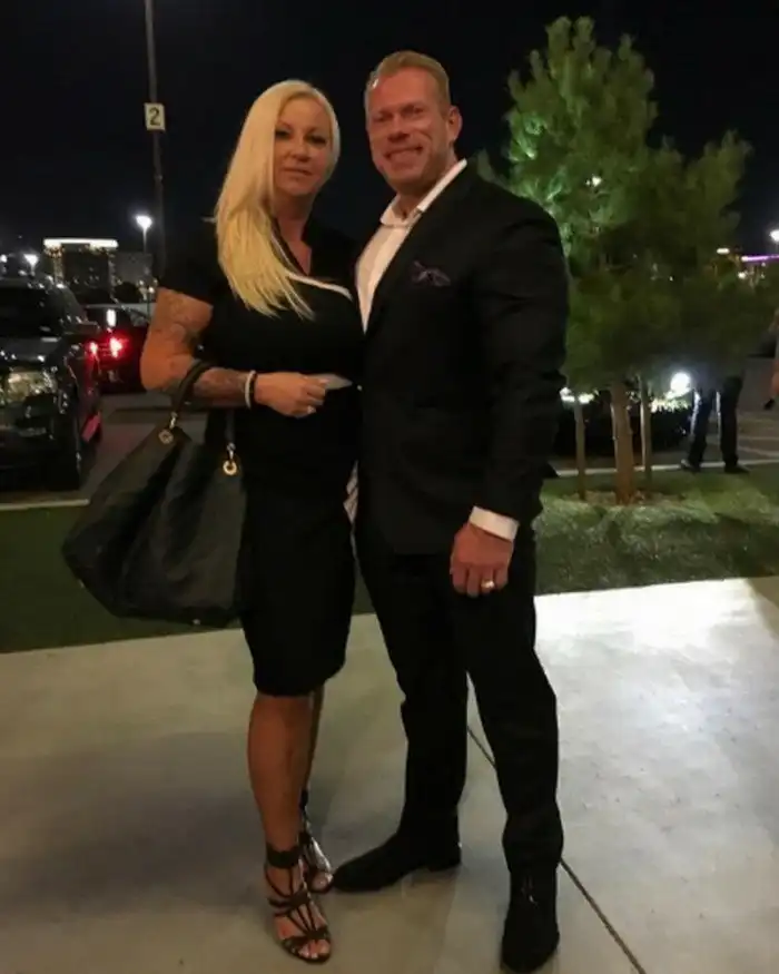 Жены бодибилдеров: каков он, надежный тыл известных силачей