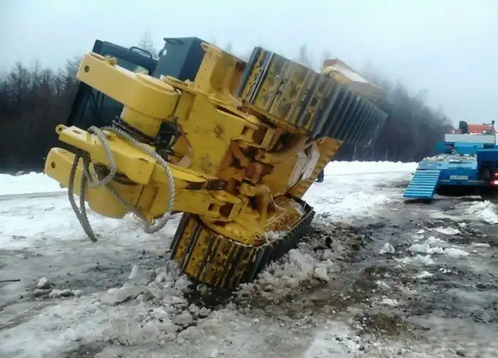 Бульдозеристом можешь и не быть, но поглазеть на такое ты обязан