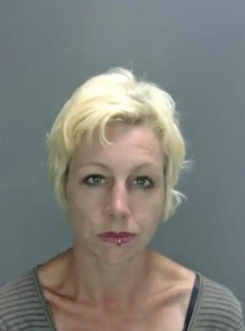 Что стало с учительницей, которая раньше была примером для всех