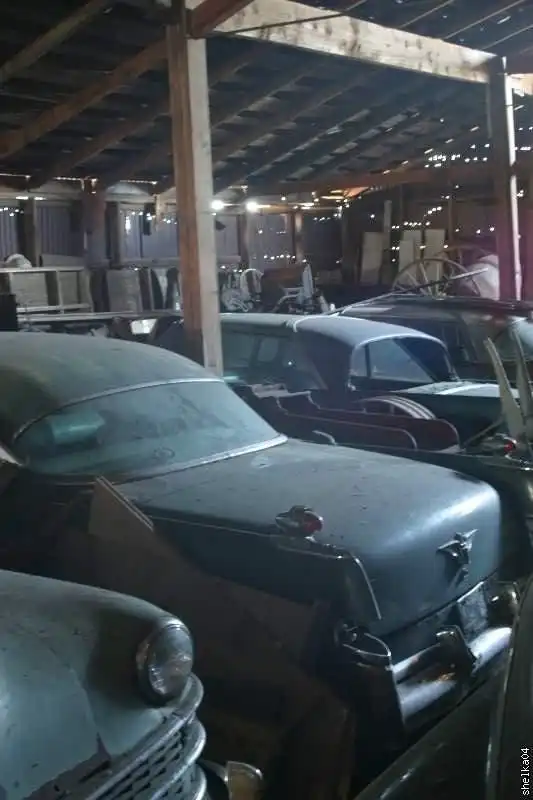 Шанико — город-призрак, наполненный классическими автомобилями