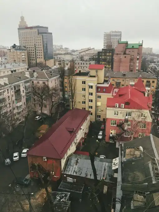 Американец после тизера "Очень странных дел" попросил показать ему фотографии реальной России