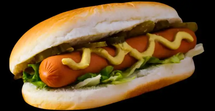 Почему сосиску в тесте называют горячей собакой?