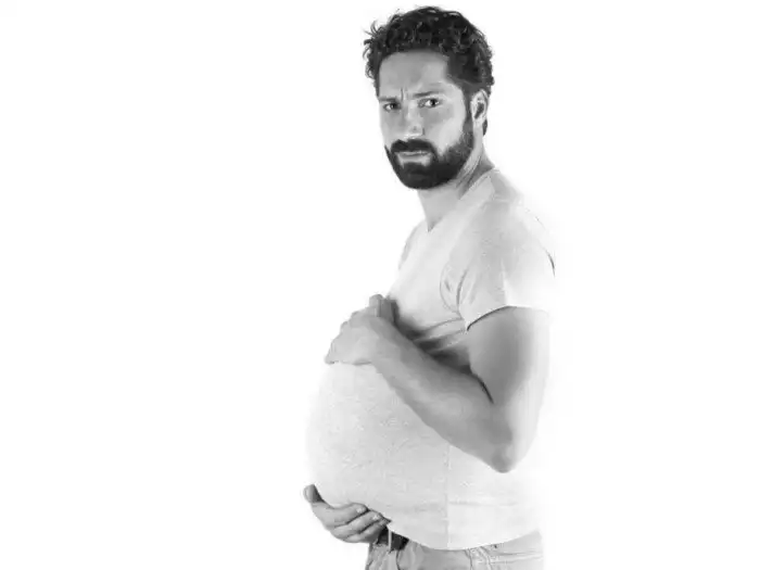 Мужчина, который за свою жизнь перенёс 30 «беременностей»