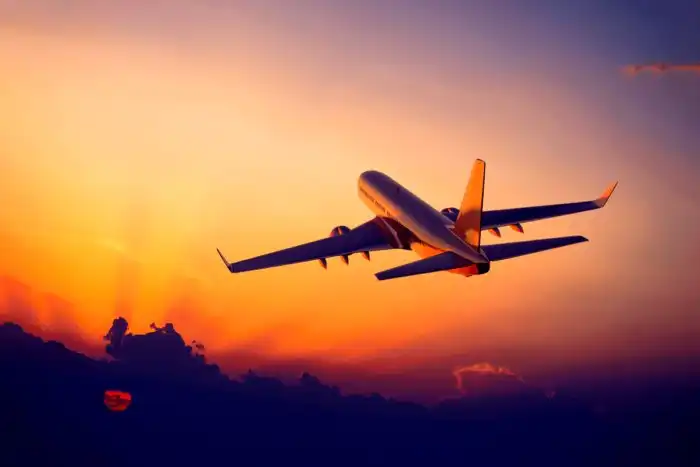 Почему самолеты летают настолько высоко