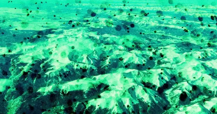 Кислотные дожди — это ещё цветочки. На смену им приходят «пластиковые»