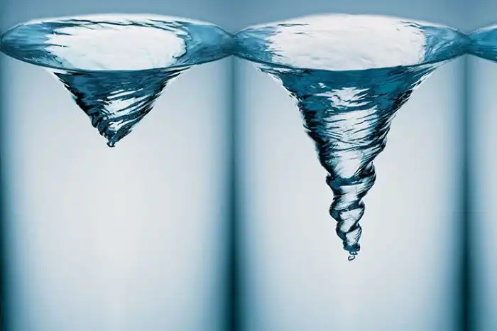 Как на Земле появилась вода: 3 гипотезы происхождения «источника жизни»