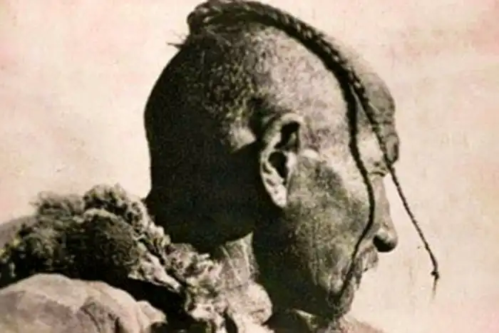 Почему украинцев называют "хохлами"