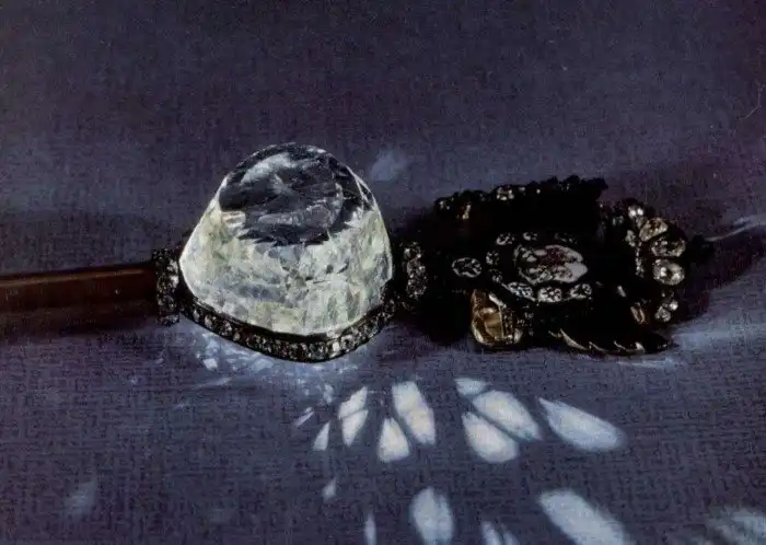 Загадочная история бриллианта «Орлов»