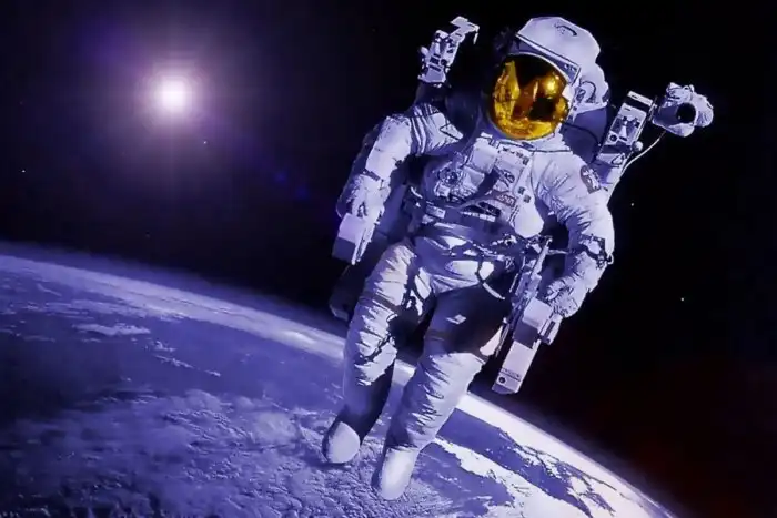 Как справляют нужду в космосе