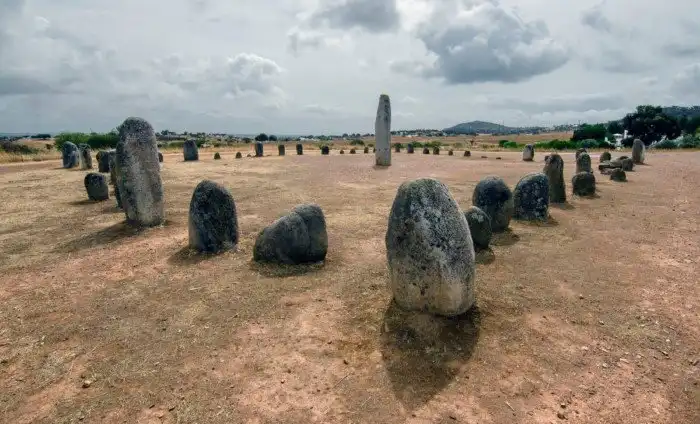 Зачем построили Стоунхендж? 3 версии его предназначения