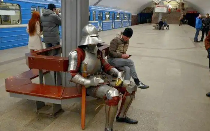 Рост 180 см для рыцаря в Средние века. Это гигант или нет?