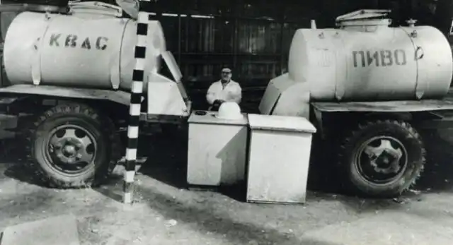 Атмосферные кадры: пивные времен Советского Союза
