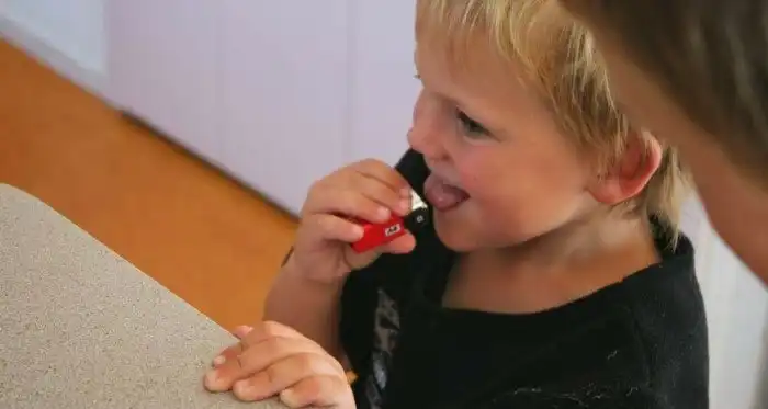 Почему батарейка кислая, и за что отрубили голову великому химику Лавуазье?