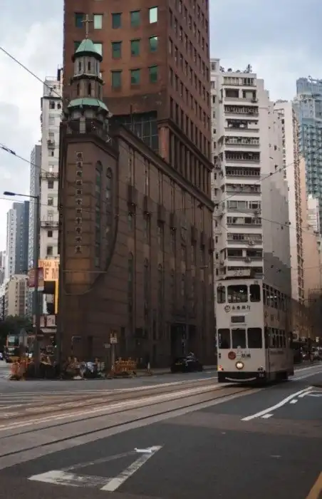 Сначала не понял, а потом как понял: 23 фото, которые с первого взгляда сломают мозг