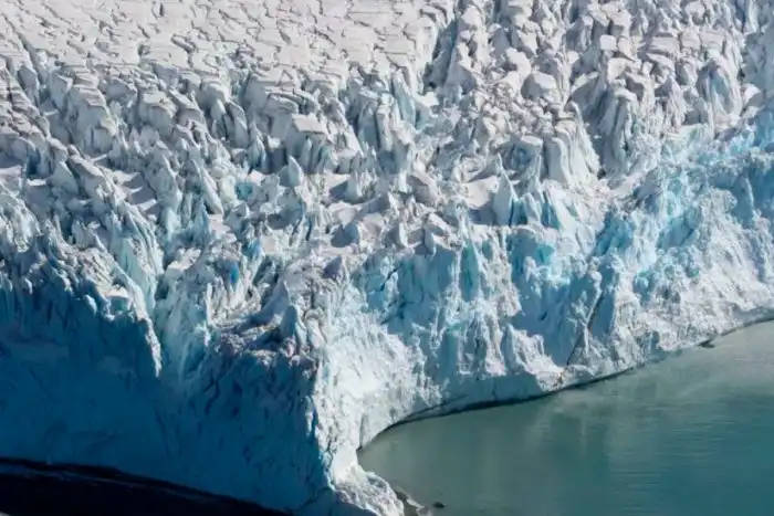 Что нашли ученые в Тибетских льдах возрастом 520 тысяч лет?