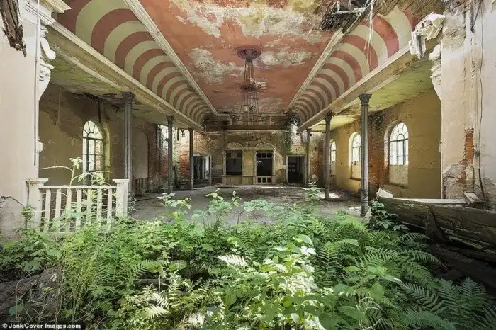 Магия заброшенных зданий