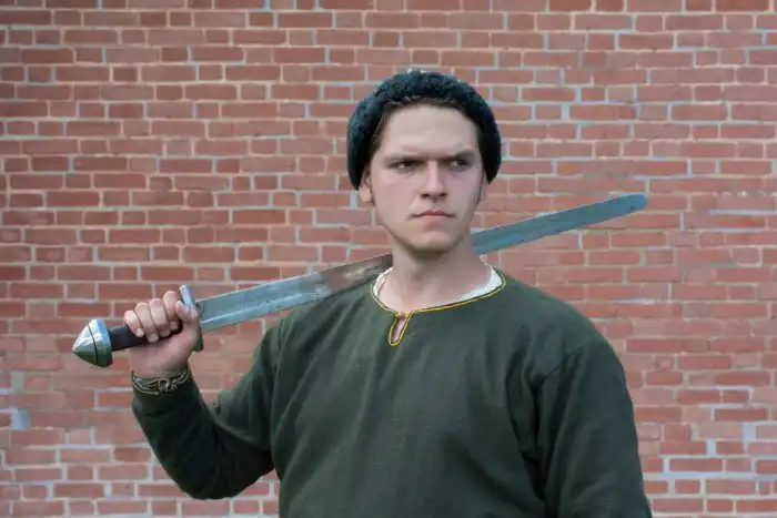 7 причин почему в Средние века воины часто выбирали топор вместо меча