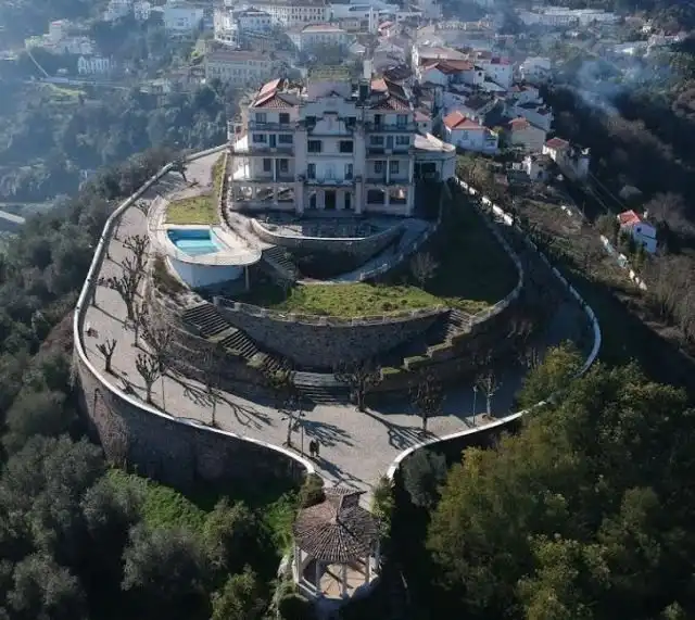 Подборка фотографий атмосферных заброшенных мест