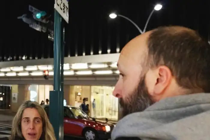 18 снимков фотографа, который находит забавные совпадения на улицах города