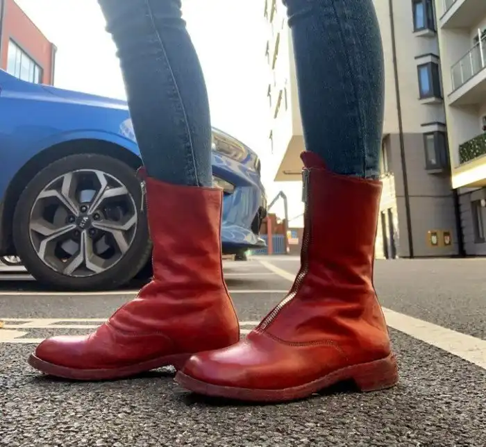 Пользователи сети показали, какие крутые вещи им достались за сущие копейки. Нам даже завидно