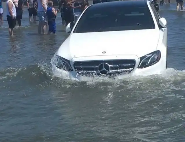 Осторожно, водятлы за рулем!