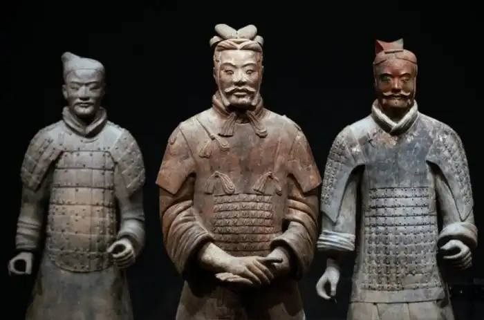 Терракотовая армия. Зачем императору потребовалось многотысячное войско из глины