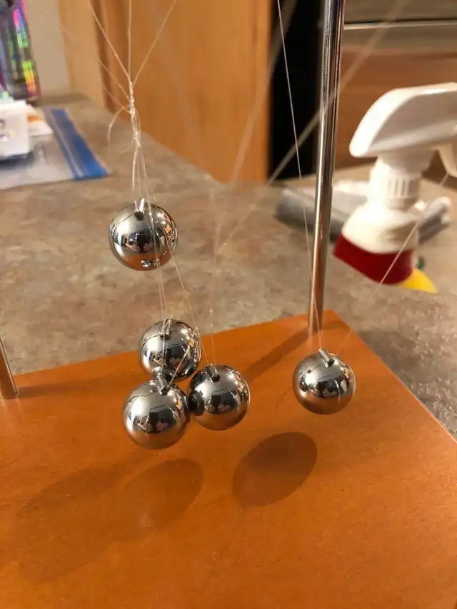 «Чувствуйте себя как дома!»: ужасные привычки гостей