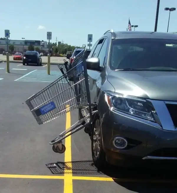 Подборка странных ситуаций, который вызывают много вопросов