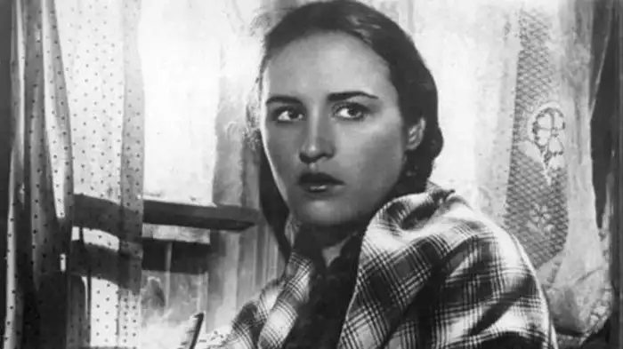 Нонна Мордюкова: «Я играю одну роль всю жизнь, а героиня моя — это народ»