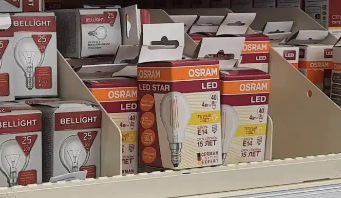 Три гиганта рухнули. Но Россия обязана стоять, вопреки всему?