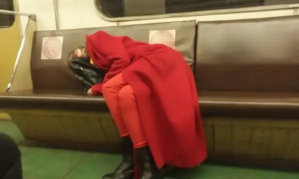 Чудаки и модники из метро