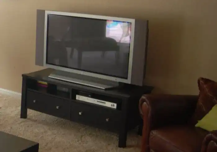 10 бесполезных бытовых привычек, на которые мы тратим немалые суммы и даже не замечаем этого