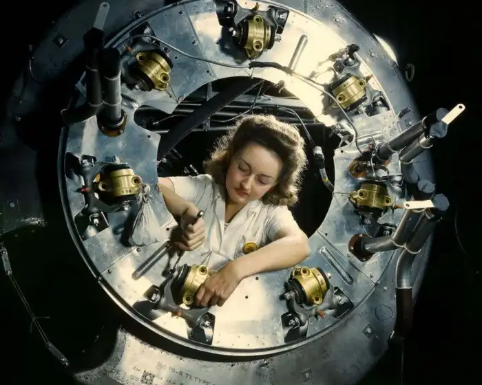 Женщины за станками: американки времен Второй мировой