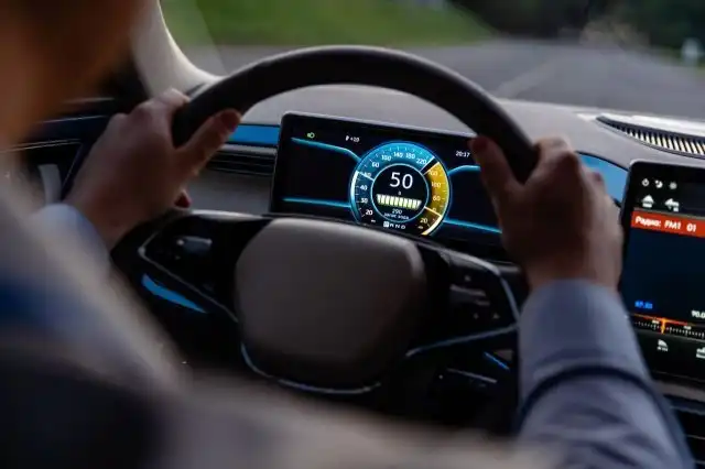 «Алмаз-Антей» разрабатывает электромобиль E-NEVA - первые фото