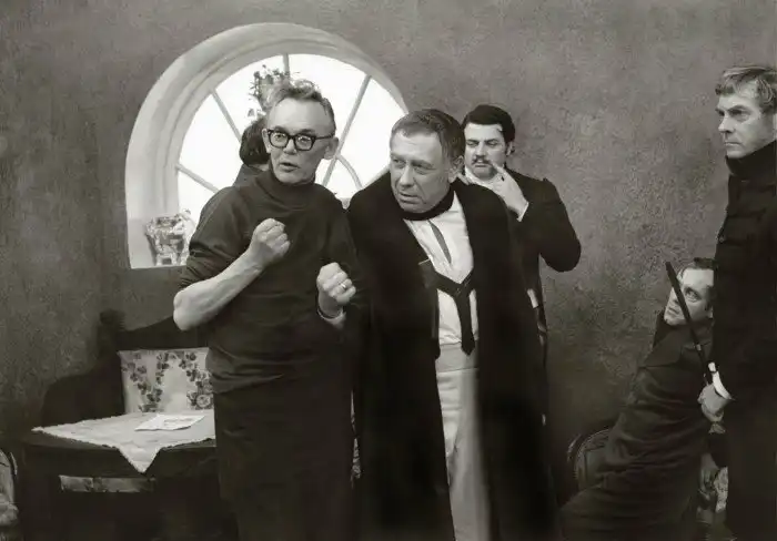 "12 стульев": интересные факты и фото со съёмок фильма