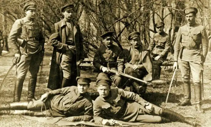 Латышские стрелки: какими были элитные бойцы Советской России?