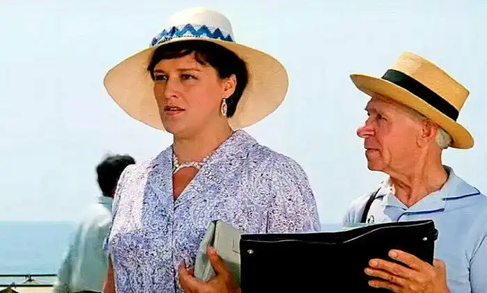 Космос – или «зелёная энергетика»? Сравниваем два пути выживания человечества