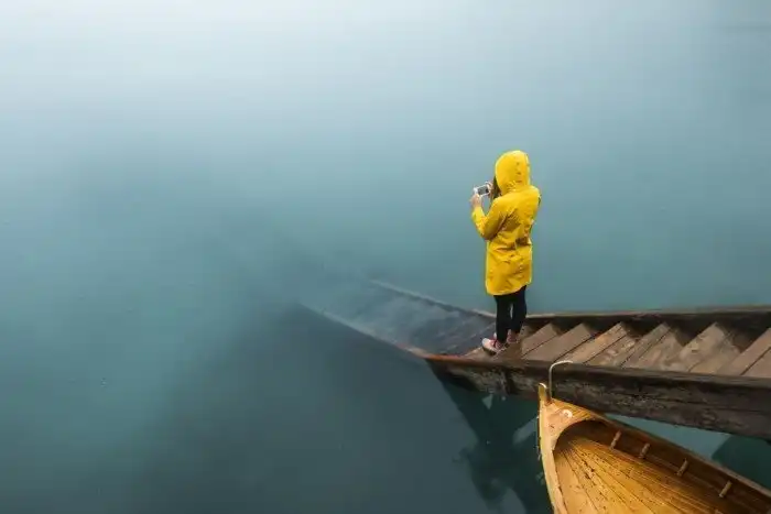 Пара семь лет путешествует по миру, и показывает крутые места