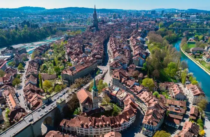 Почему у Швейцарии нет официальной столицы?