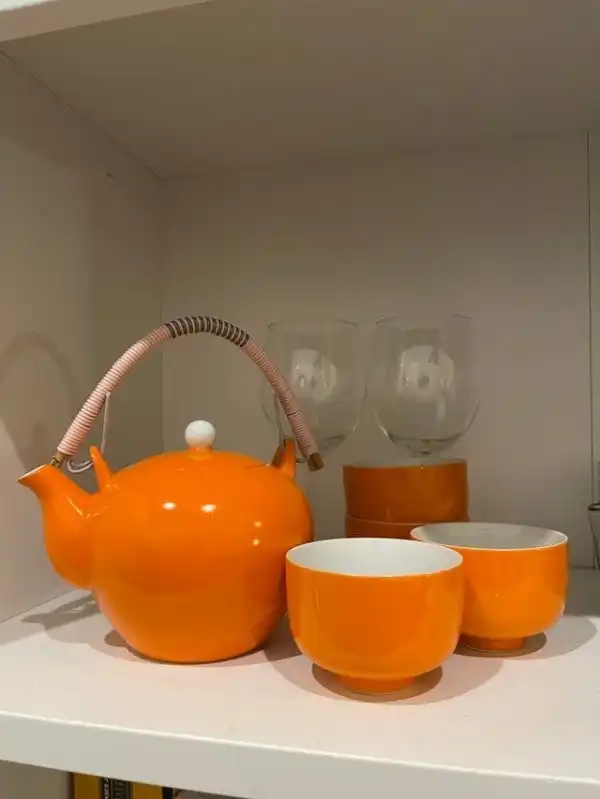 Пользователи похвастались винтажными сокровищами, купленными на барахолках