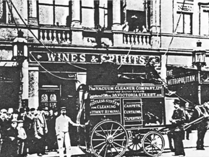 Пылесос на конной тяге: прорывное изобретение начала XX века