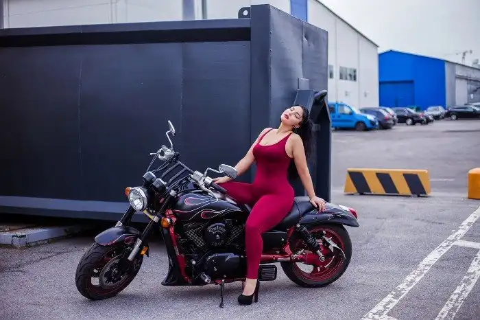 Юлия Лаврова — модель plus-size из Санкт-Петербурга