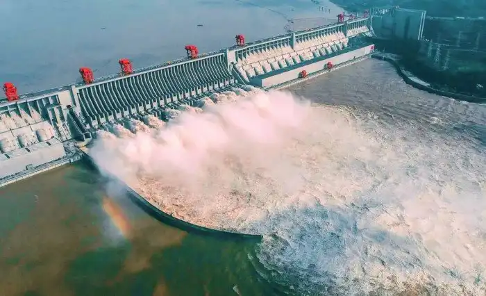 Чудеса Поднебесной: 5 мегапроектов, которые построил Китай за последние 20 лет