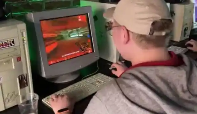 Компьютерный клуб, который вернет вас в далекое прошлое