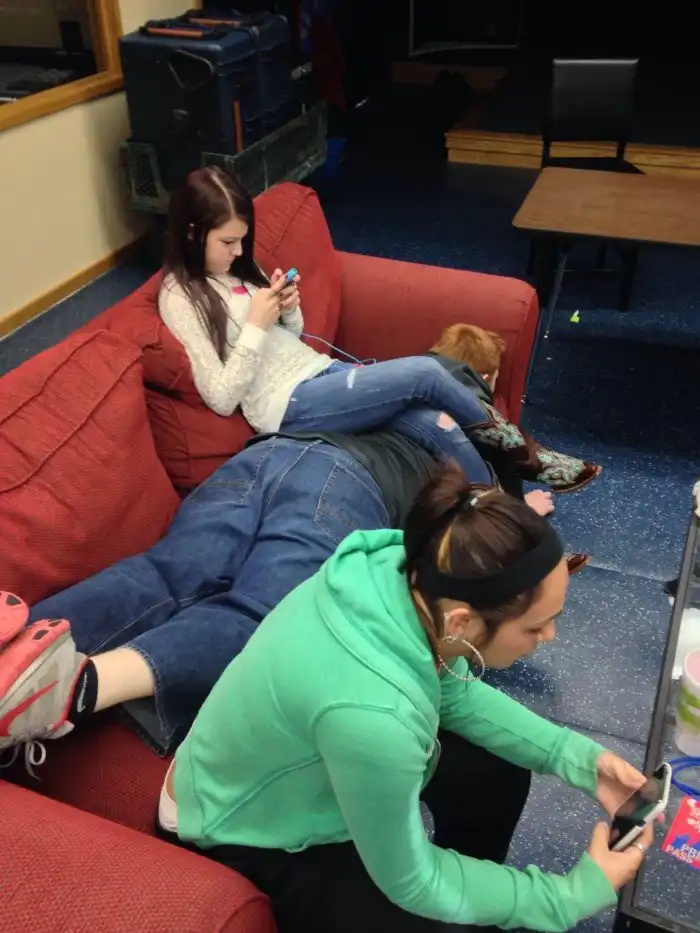 15 человек, которые прочно завязли в болоте френдзоны