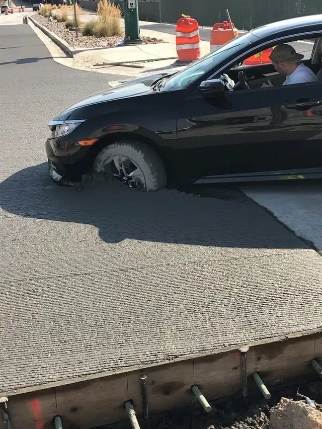 Подборка водителей, от которых лучше держаться подальше на дороге